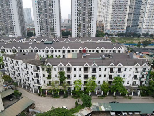 Phú Quý Holdings